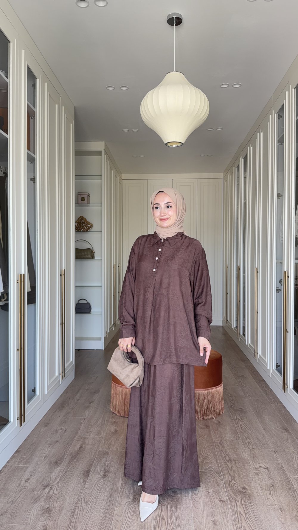 Peri Desenli — Takım-Kahverengi